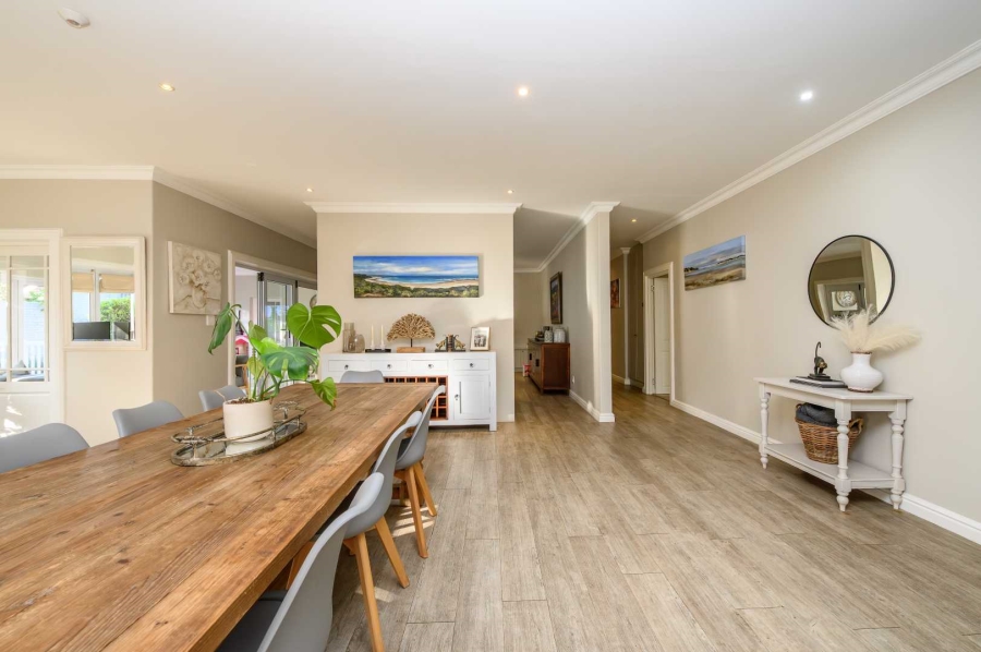 4 Bedroom Property for Sale in Walmer Eastern Cape
